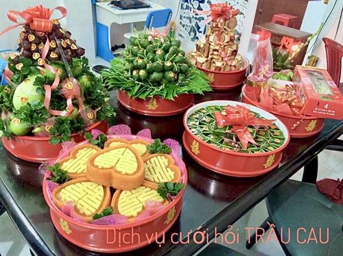 6 Qủa 1 khay ruou