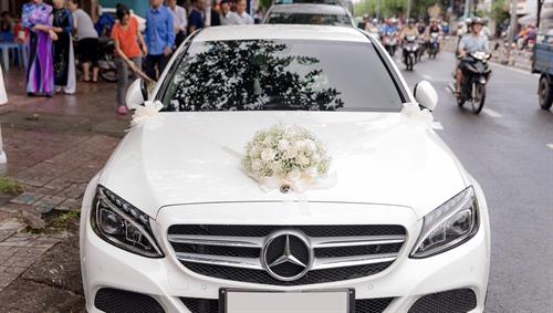 Xe hoa cao cấp - Mercedes