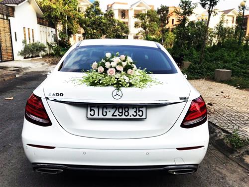 Xe hoa cao cấp - Mercedes
