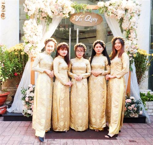 Áo dài bê quả nữ, áo dài truyền thống