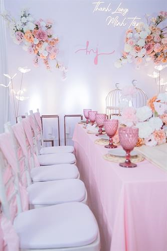 Trang trí gia tiên CC82