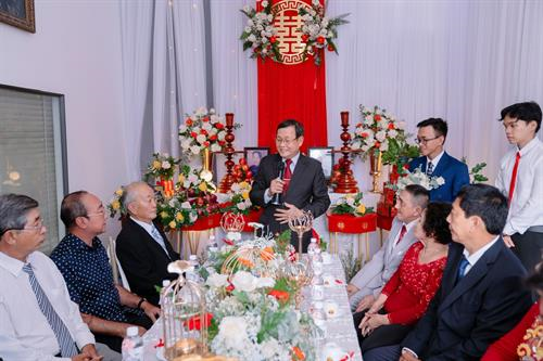 Trang trí gia tiên NC33